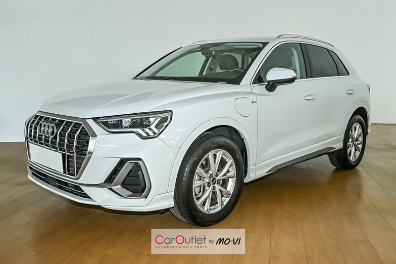 Audi Q3 45 TFSI e S tronic S Line Edition ibrido usata