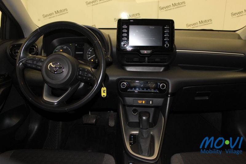 Toyota Yaris Hybrid Active MY21 ibrido usata - 10