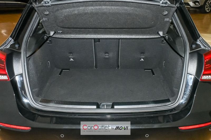 Mercedes-Benz Classe A Berlina 180 d Automatic Sport diesel usata - 5