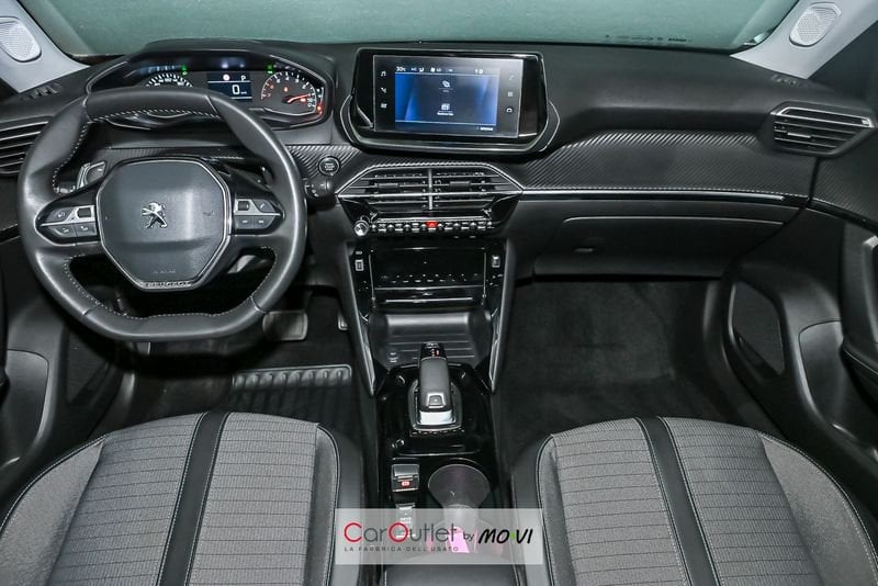 Peugeot 2008 PureTech 130 EAT8 Allure Pack S/S aut. benzina usata - 9