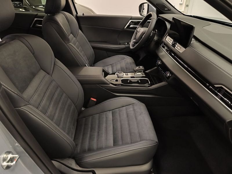 Mitsubishi Outlander PHEV 2.4L PHEV INTENSE ibrido nuova - 11