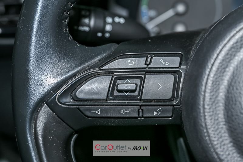 Toyota Yaris Hybrid Active MY20 ibrido usata - 11