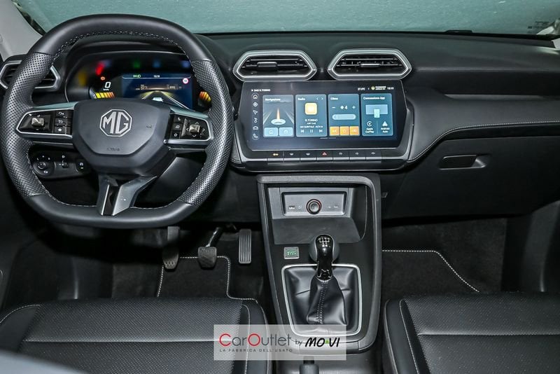 MG ZS 1.5 Comfort benzina usata - 9