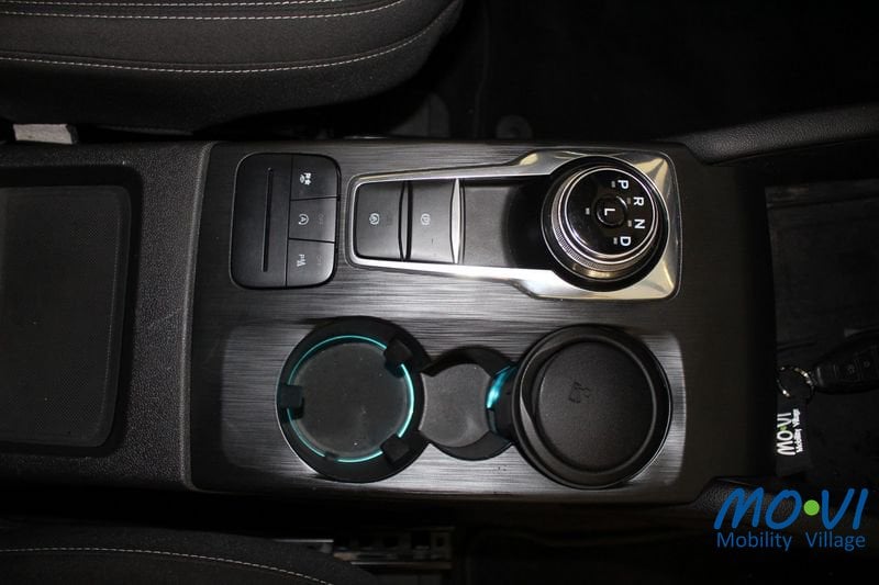 Ford Kuga 1.5 EcoBlue 120CV 2WD Connect Auto diesel usata - 10