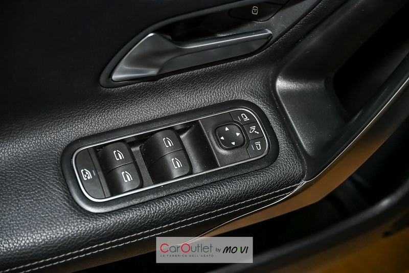 Mercedes-Benz Classe A Berlina 180 d Automatic Sport diesel usata - 17