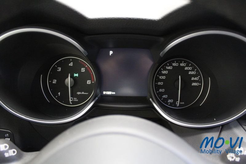 Alfa Romeo Stelvio 2.2 Turbodiesel 210 CV AT8 Q4 Executive diesel usata - 10