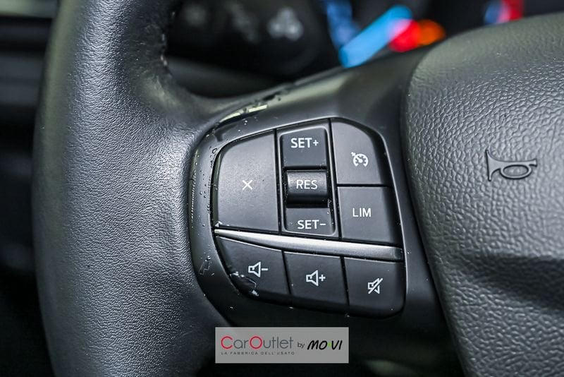 Ford Kuga 1.5 EcoBoost 120 CV 2WD Titanium Business benzina usata - 11