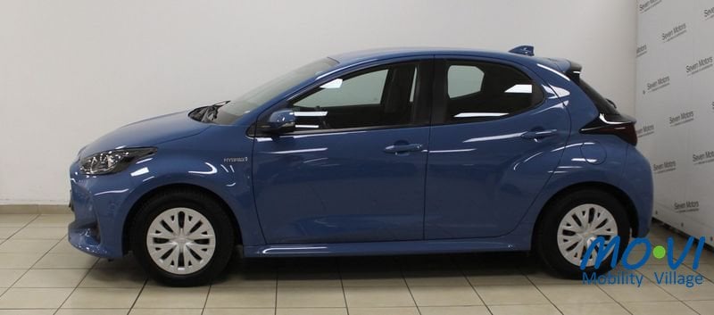 Toyota Yaris Hybrid Active MY21 ibrido usata - 12