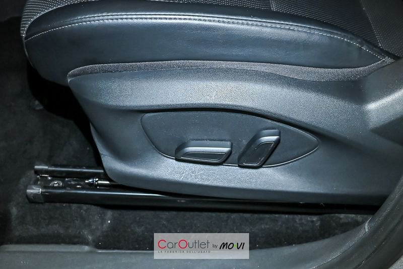 MG ZS HEV 1.5 Hybrid+ Luxury ibrido usata - 18