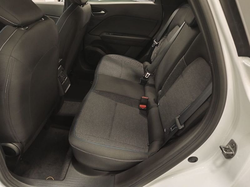Mitsubishi ASX 1.3L Mild Hbrid (MHEV) Black Edition DCT ibrido nuova - 6