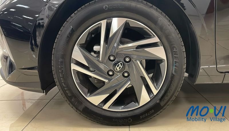 Hyundai i20 1.2 MPI 84cv ConnectLine benzina usata - 3