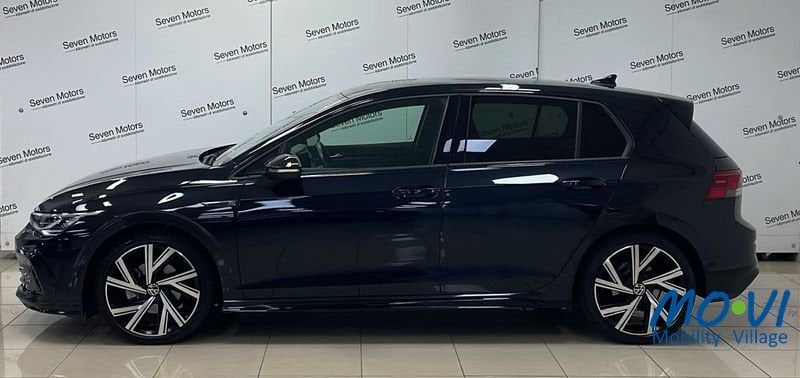 Volkswagen Golf  1.5 eTSI 130 CV EVO ACT DSG R-Line Ibrida usata - 2