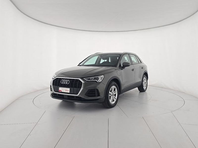 Audi Q3 Q3 45 1.4 tfsi e Business s-tronic