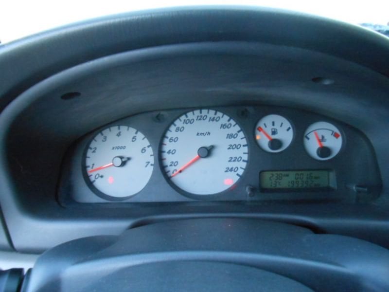 Nissan Almera