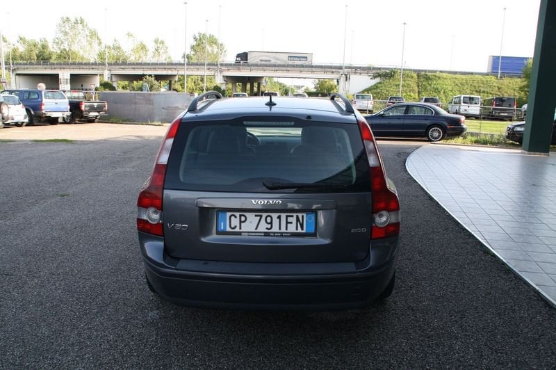Volvo V50