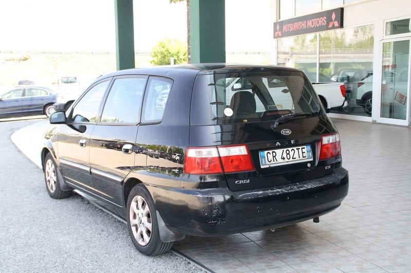 Kia Carens