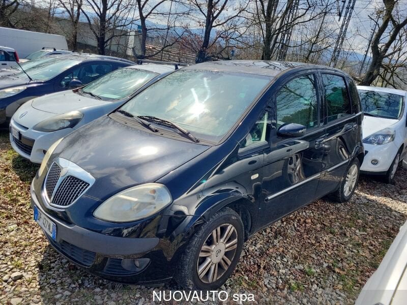 Lancia Musa Benzina 1.4 16V Platino Usata in provincia di Arezzo - Nuovauto S.p.a.