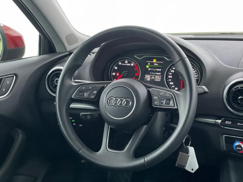 Audi A3  Sportback 35 1.5 tfsi Business 150cv my19