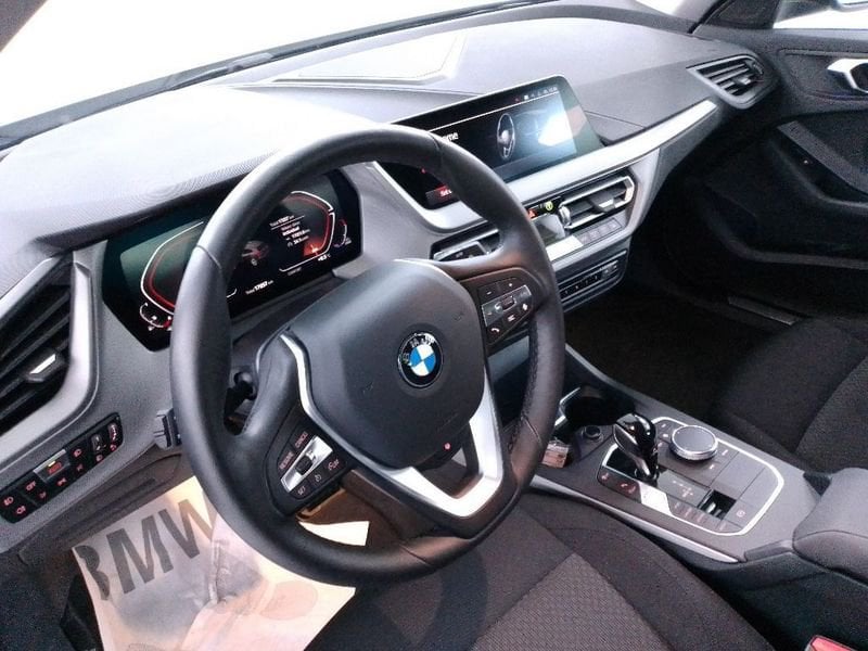 BMW Serie 1  118i Business Advantage 136cv auto