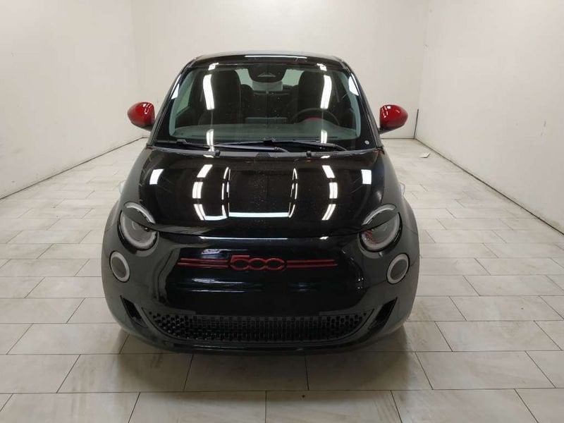 FIAT 500e  42 kWh Red