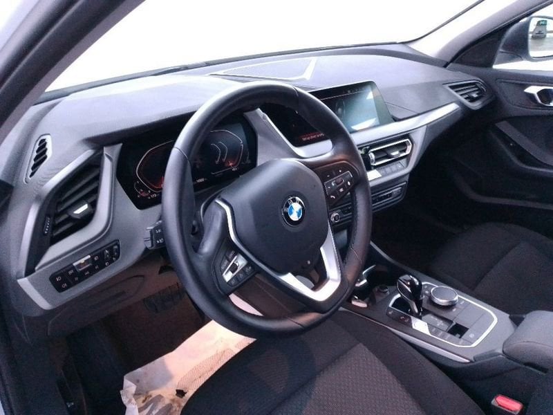 BMW Serie 1  118i Business Advantage 136cv auto