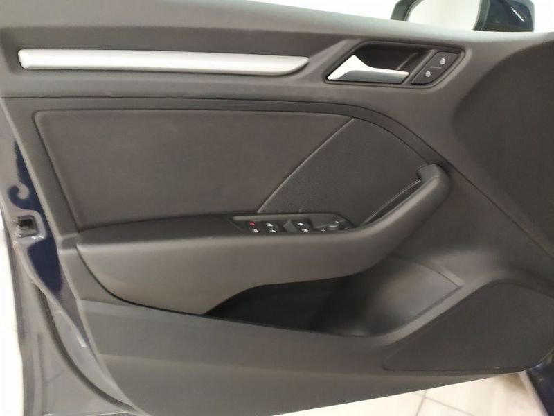Audi A3  Sportback 30 1.6 tdi Business 116cv