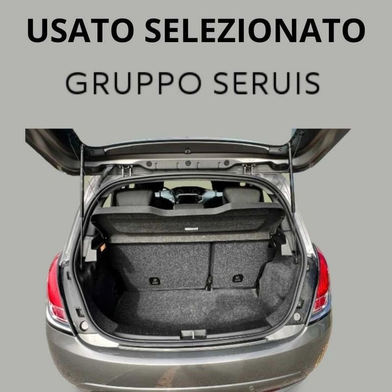 Lancia Ypsilon Benzina 3ª serie 1.0 FireFly 5 porte S&S Hybrid Ecochic Silver Usata in provincia di Cagliari - Concessionario Gruppo Seruis img-5