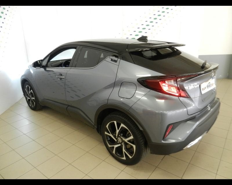 Toyota C-hr I 2020 2.0h Trend E-cvt Usata