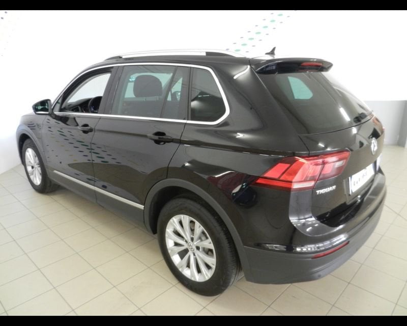 Volkswagen Tiguan Ii 2016 1.6 Tdi Business 115cv Diesel Usata