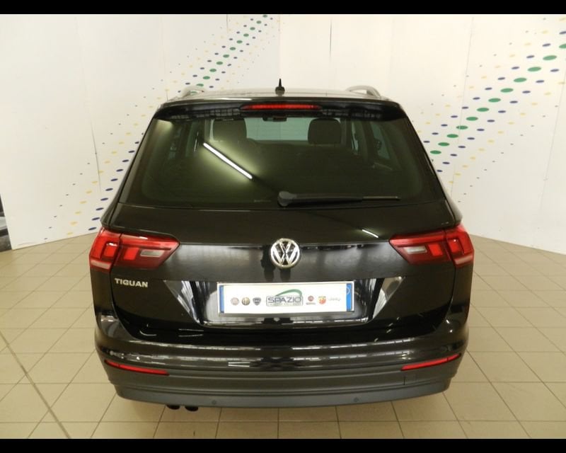 Volkswagen Tiguan Ii 2016 1.6 Tdi Business 115cv Diesel Usata