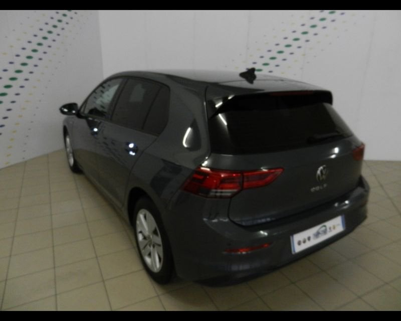 Volkswagen Golf Viii 2020 2.0 Tdi Life 115cv - 10