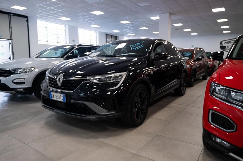 Renault Arkana 1.6 E-Tech full hybrid R.S. Line Fast Track 145cv, foto 1 di 21