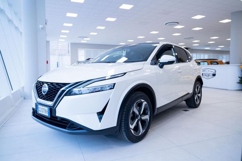 Nissan Qashqai 1.3 MHEV Premiere Edition 2wd 158CV Xtronic, foto 1 di 19