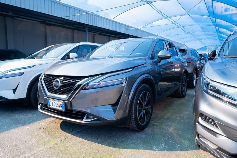 Nissan Qashqai 1.3 mhev Tekna 2wd 140cv, foto 1 di 17