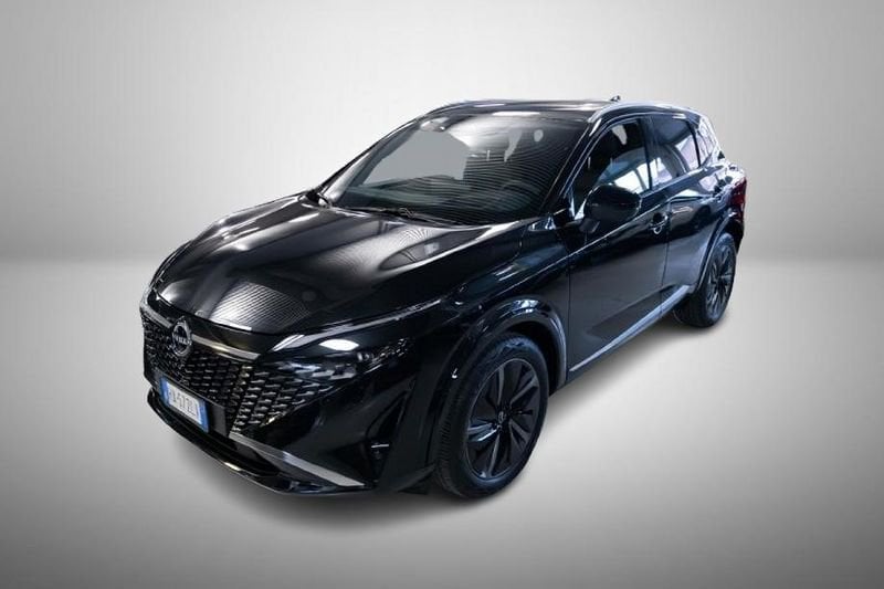 Nissan Qashqai NEW TEKNA MHYB 140CV MT 2WD, foto 1 di 24