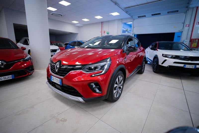 Renault Captur 1.3 tce Intens 130cv edc fap, foto 1 di 19