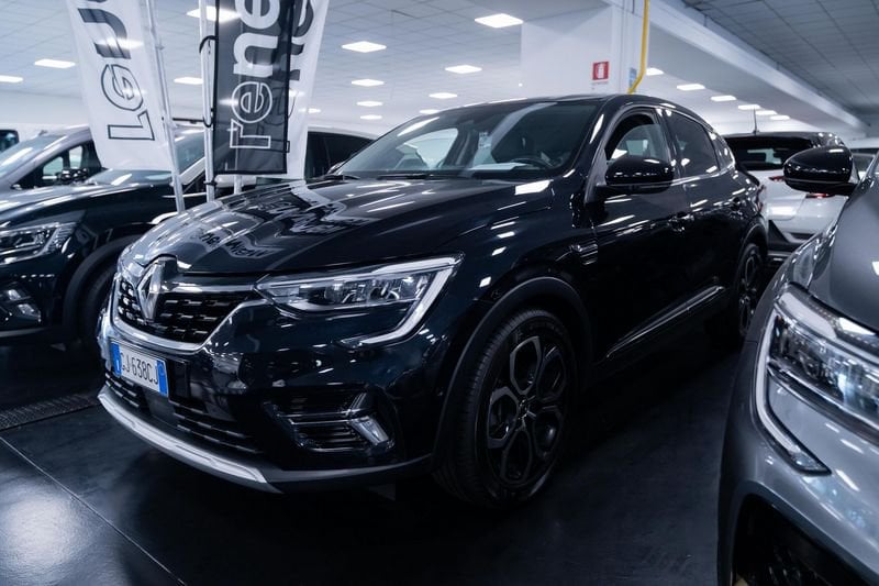 Renault Arkana 1.6 E-Tech full hybrid Intens 145cv, foto 1 di 15