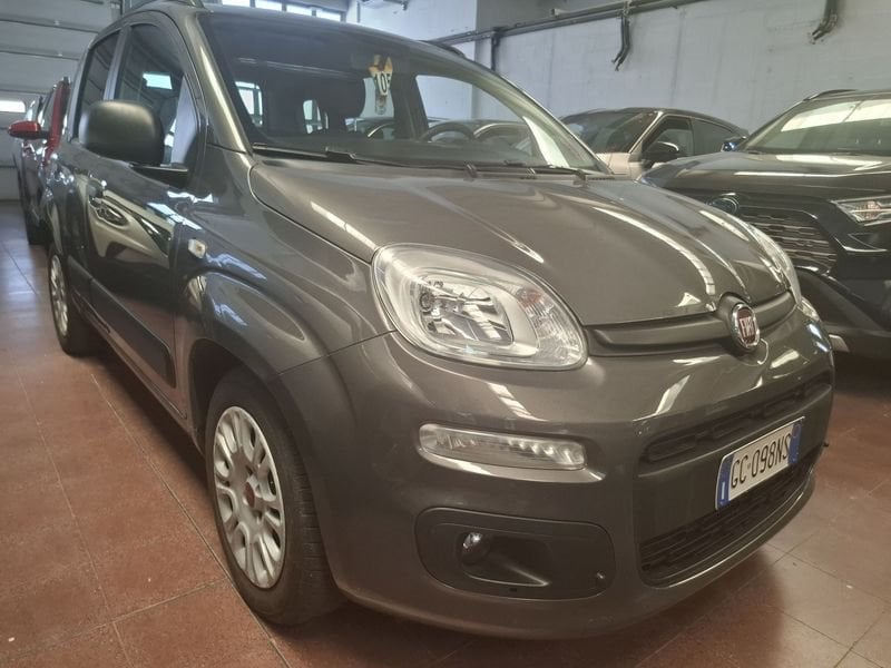 FIAT Panda III 2021 1.0 firefly hybrid City Life s&s 70cv, foto 1 di 19