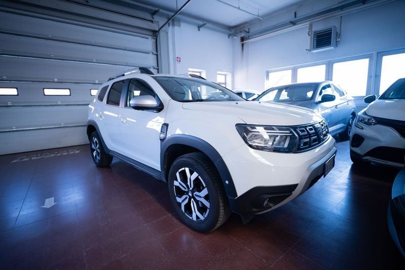 Dacia Duster Prestige 4x2 150cv edc fap, foto 1 di 17