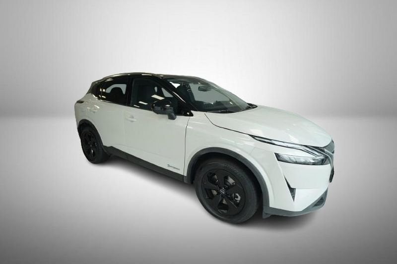 Nissan Qashqai 90th Anniversary 190cv, foto 1 di 22