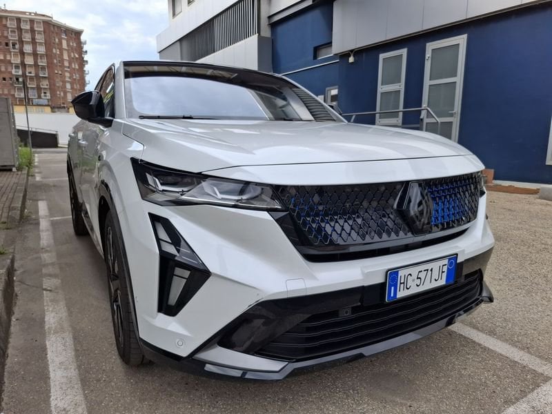 Renault Rafale esprit Alpine full hybrid E-Tech 200 cv, foto 1 di 20