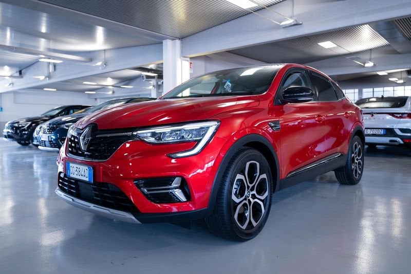 Renault Arkana 1.6 E-Tech hybrid Intens 145cv, foto 1 di 15