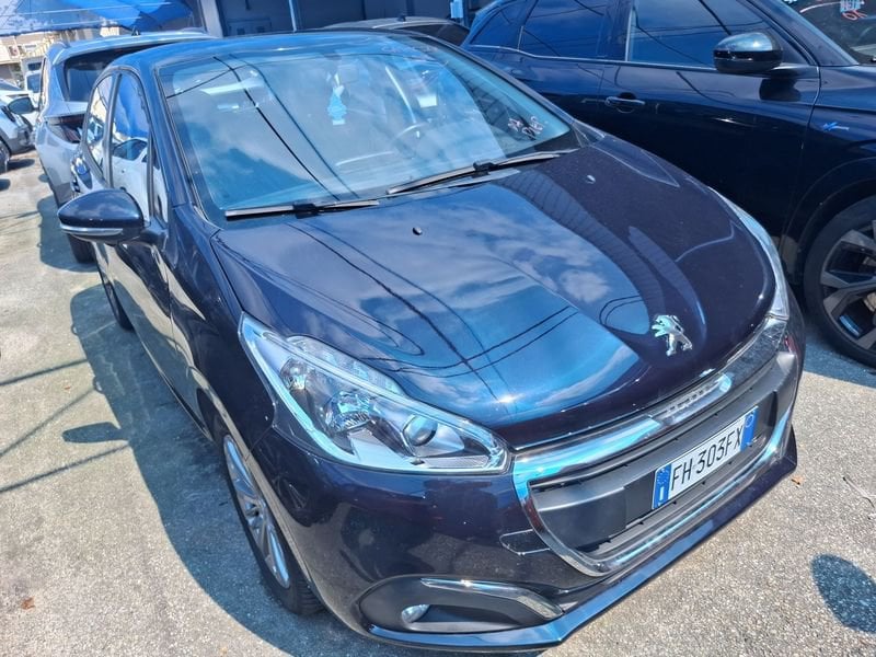 Peugeot 208 I 2015 5p 1.2 puretech Active 82cv, foto 1 di 15