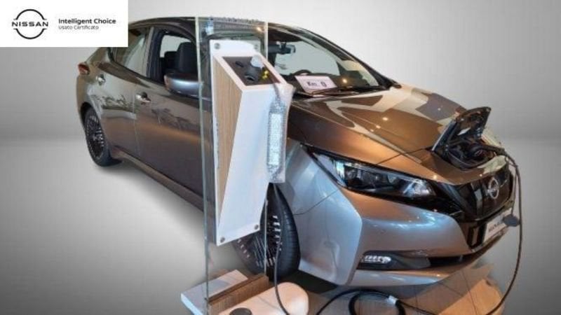 Nissan Leaf Elettrica 2ª serie N-Connecta 40 kWh Km 0 in provincia di Ancona - Conero Car Spa