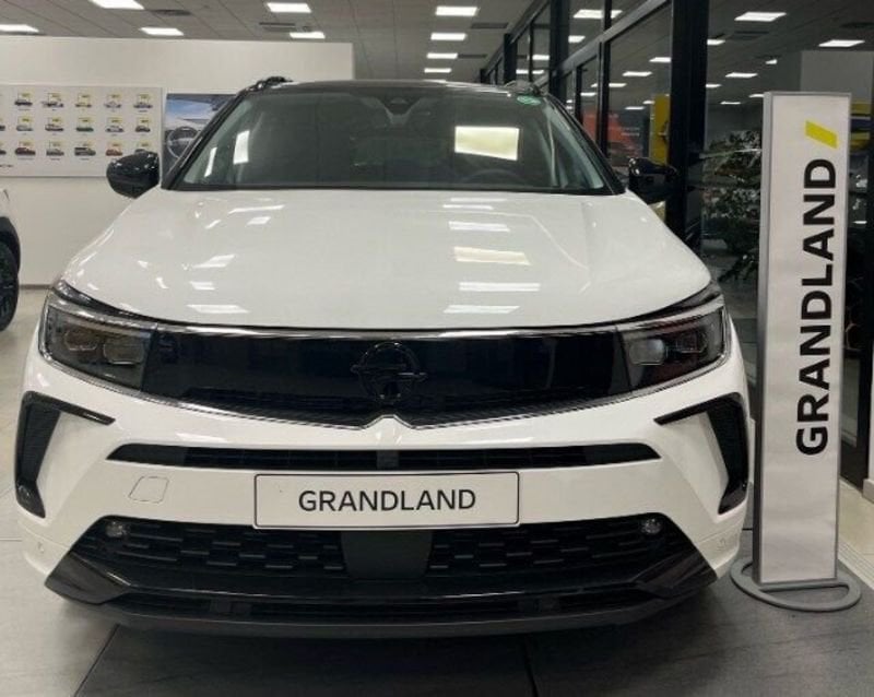 Opel Grandland Ibrida 1.6 PHEV aut. AWD GSe Km 0 in provincia di Firenze - EuroCar Srl