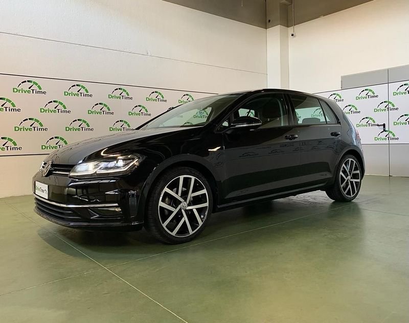 Volkswagen Golf Diesel 2.0 TDI 5p. Executive BlueMotion Technology Usata in provincia di Novara - DRIVE TIME S.R.L.