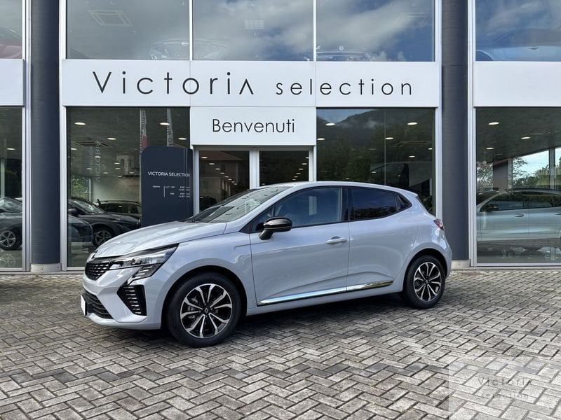 Immagine 9992378 - Usato Renault Clio ECO-GPL 100 CV TECHNO KM0 C.MANUALE NEOPATENTATI RETROCAMERA