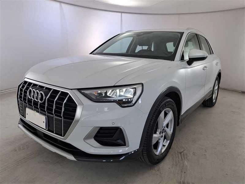 Audi Q3 35 TDIS tronic Business Advanced