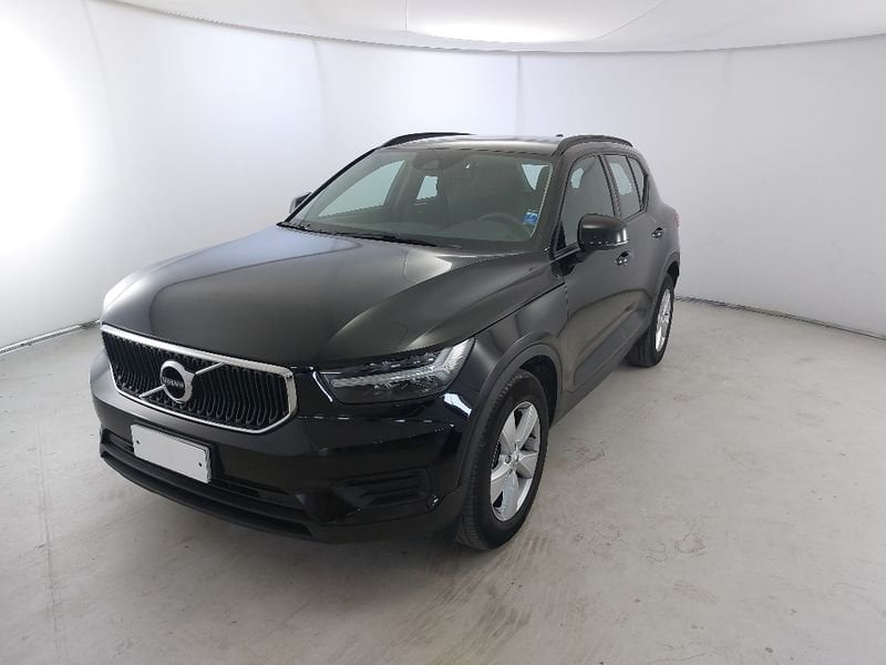 Volvo XC40 T2 Momentum Core