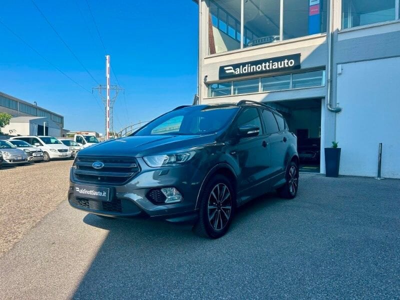 https://cdn.dealerk.it/dealer/datafiles/vehicle/images/800/35292/MQ9Dc2t3N4ZXI8tU.jpg
